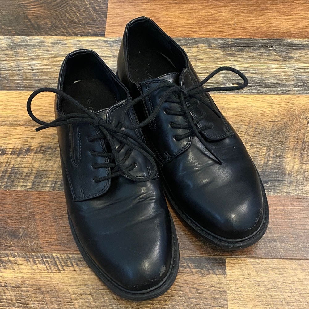 Kenneth Cole Black Leather Oxfords